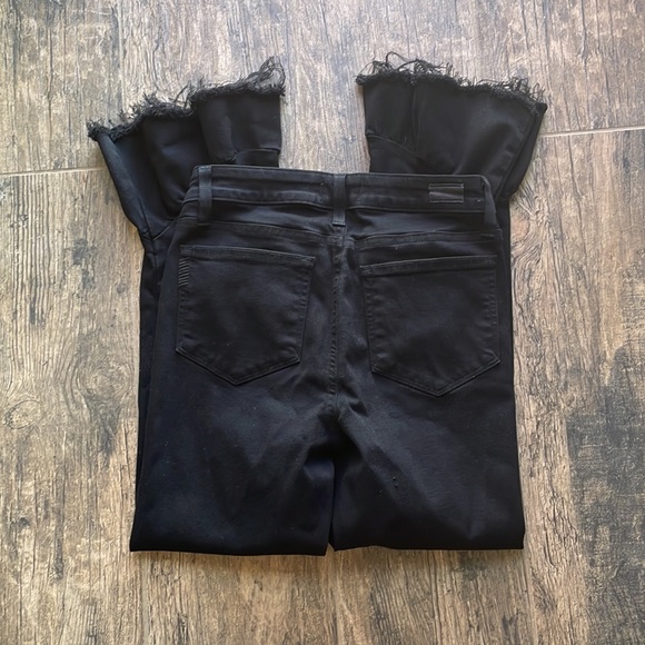 Paige Denim flair cut capris - Picture 4 of 6